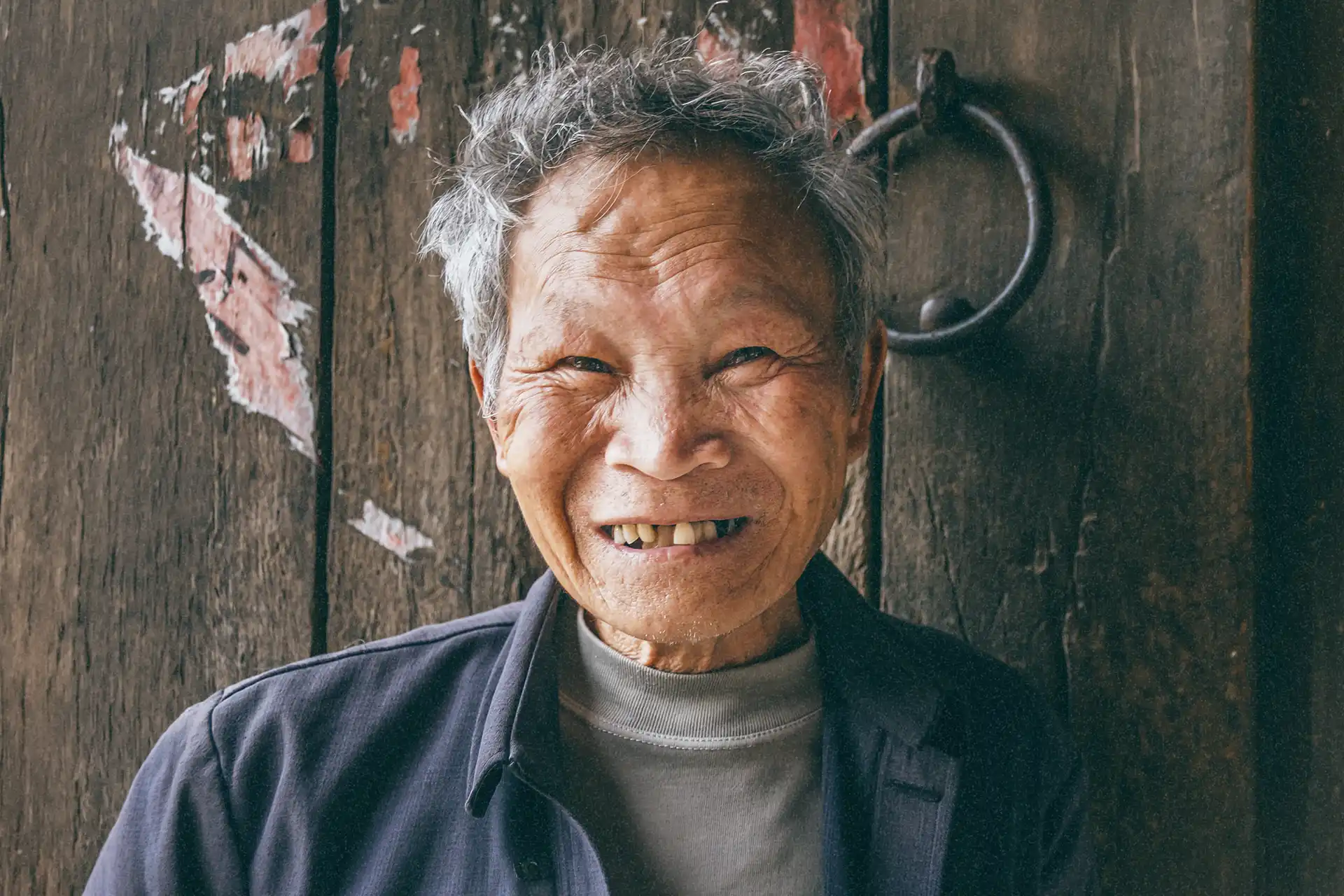 Luis Gómez - Documentary Photographer - Hakka man's portrait from my collection "The Guest Families"