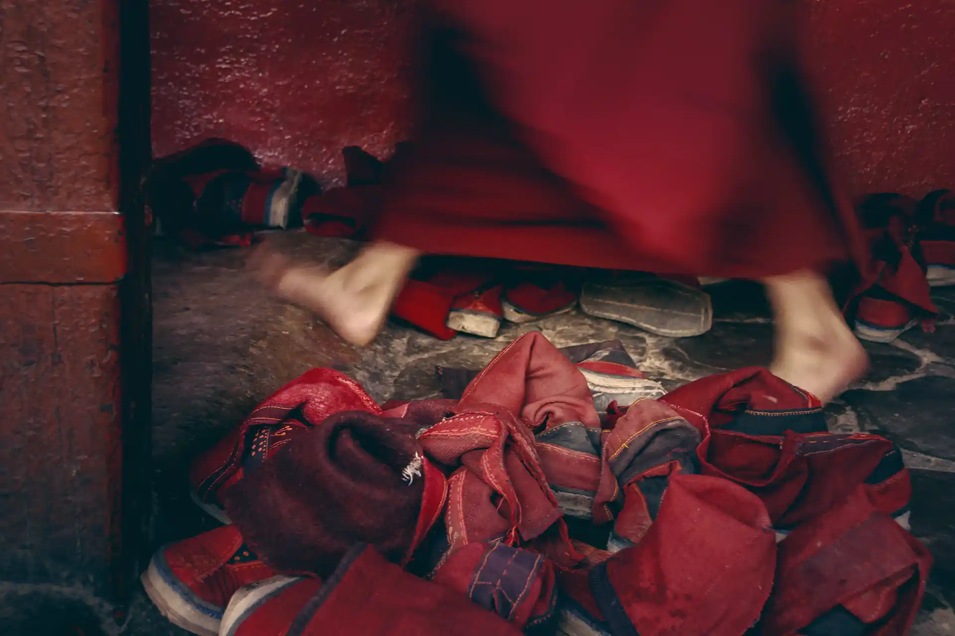 Luis Gómez - Documentary photographer - Tibet