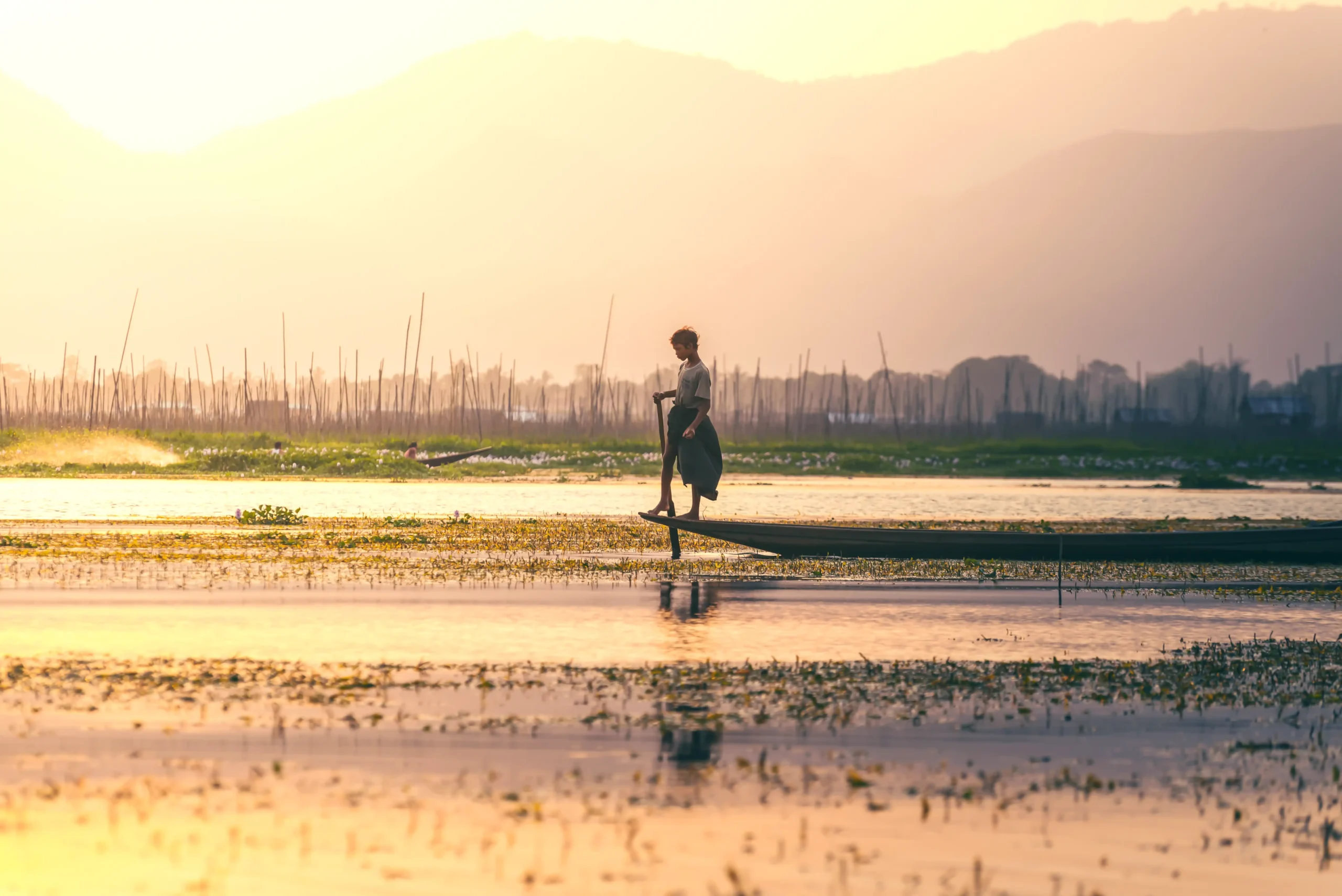 Luis Gómez - Documentary photographer - Inle Lake, Burma